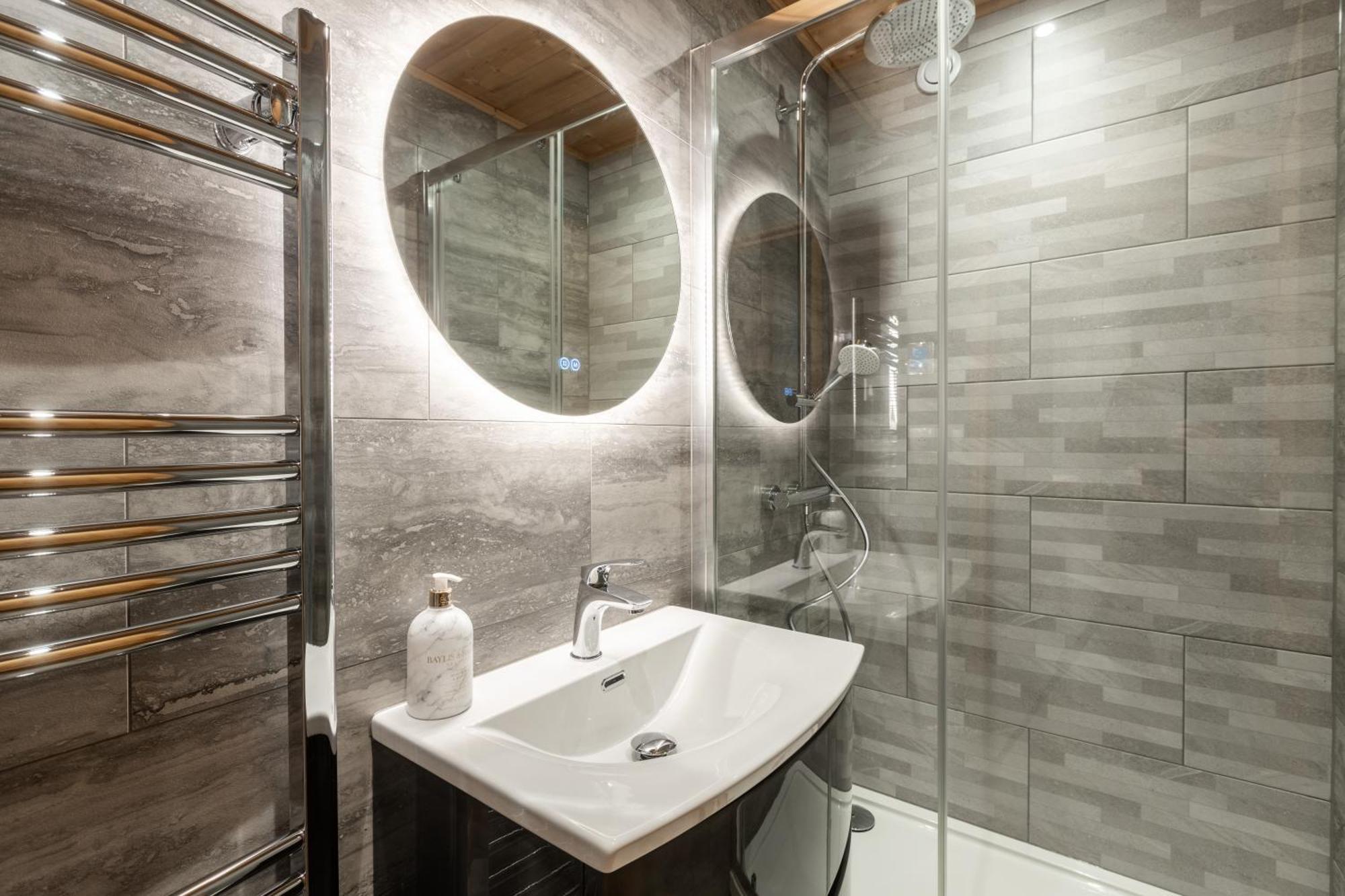 Chalet Le Saint Georges, Morzine, Proche Centre Buitenkant foto